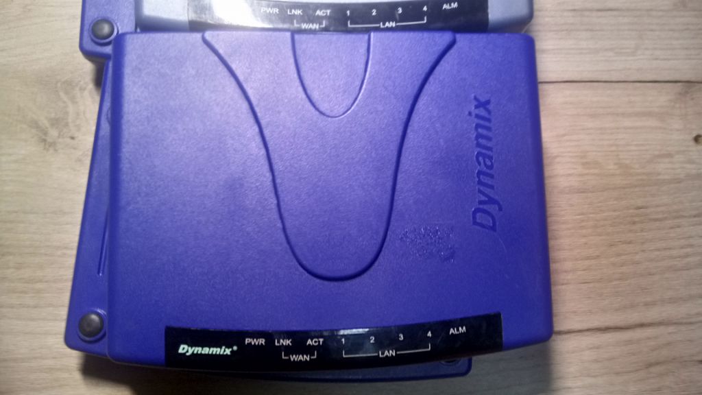 DYNAMIX UM-S4   UM-S4G- SHDSL  модем / маршрутизатор - фото фото фото 1