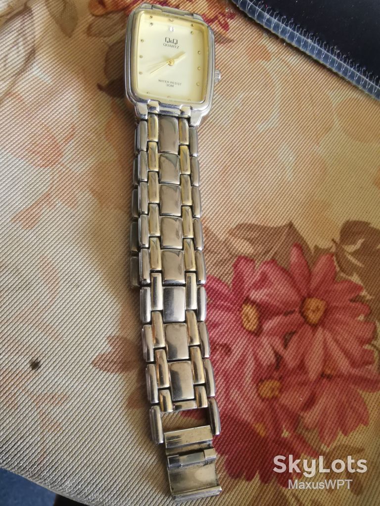 #1988 sklad годинник Q&amp;Q q q quartz gold - фото фото фото 1