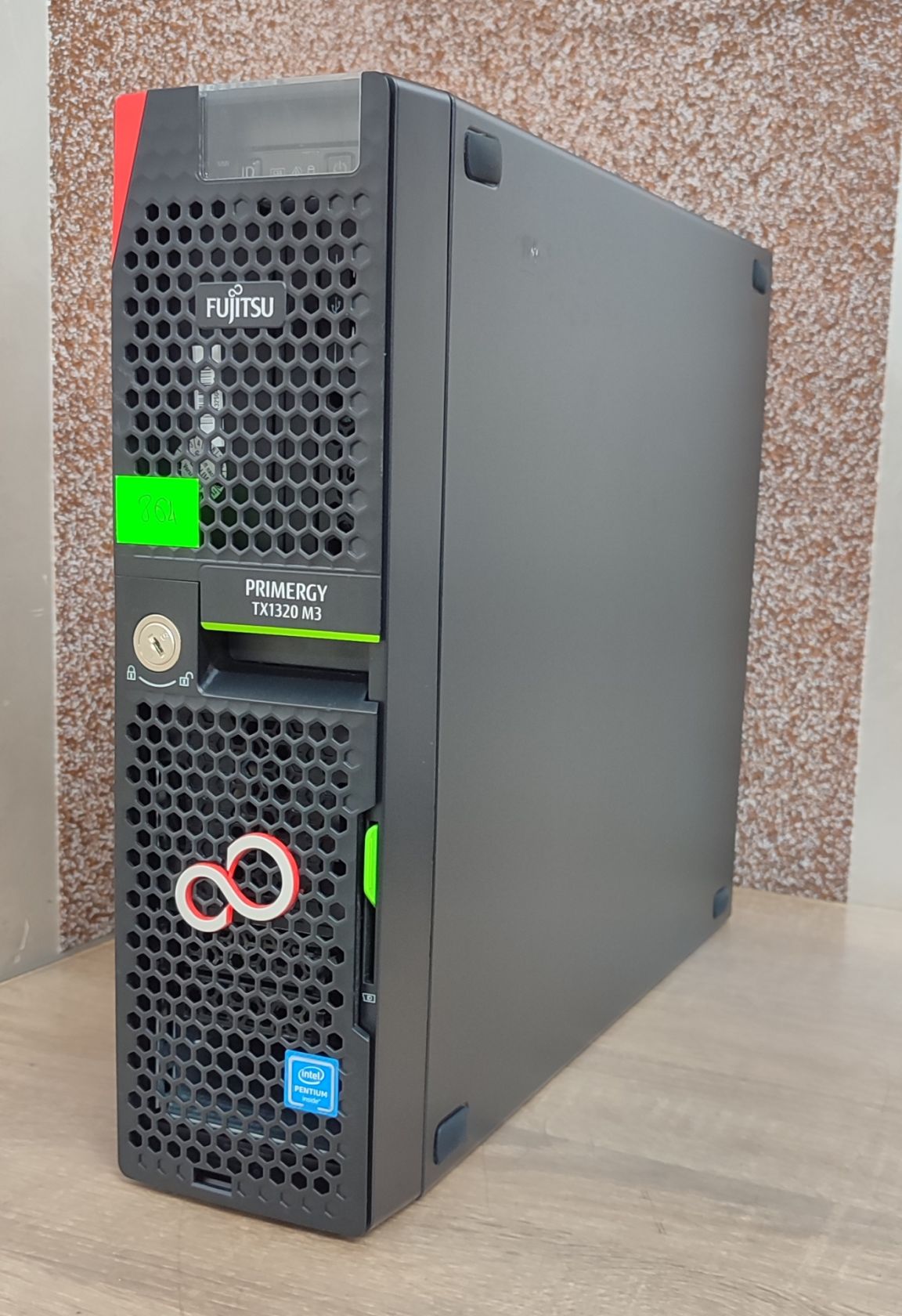 Ультрамалий сервер Fujitsu Primergy TX1320 M3   (DDR4) - робочий - фото фото фото 0