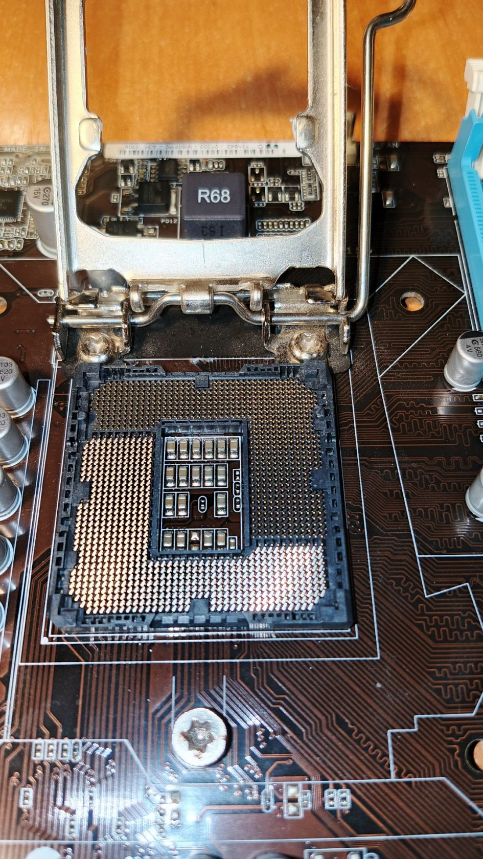 ASUS H61M-K      (s1155, Intel H61, PCI-Ex16) - фото фото фото 1