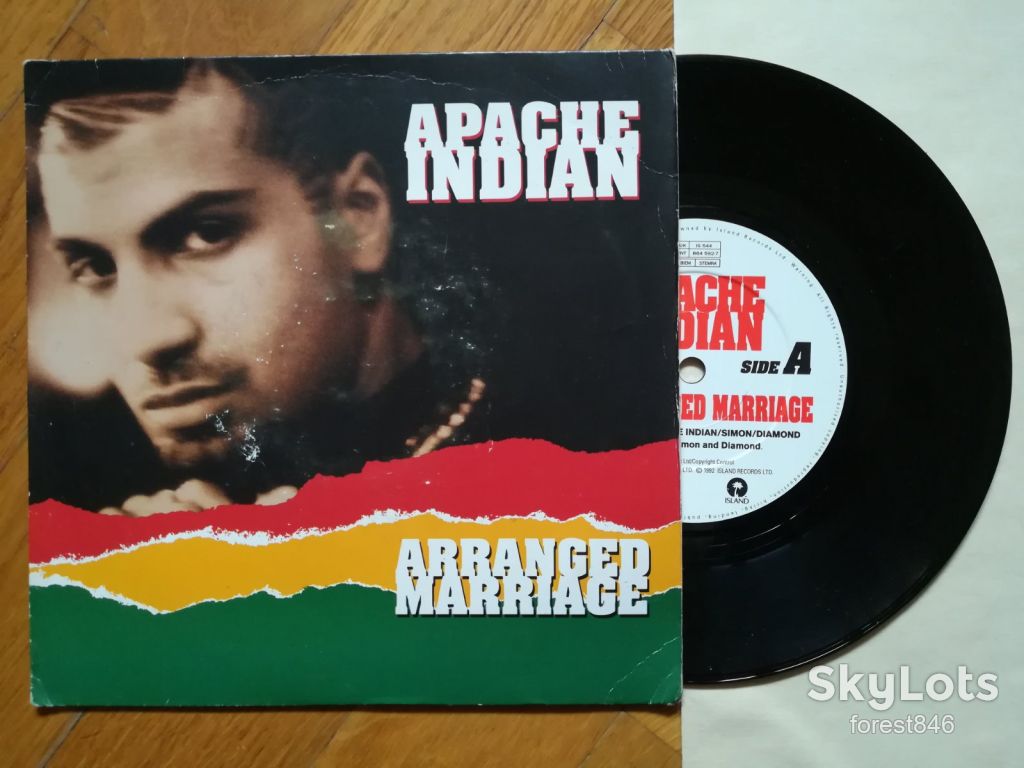 Apache Indian-Arranged marriage-NM+, 7"-Ісландія - фото фото фото 0