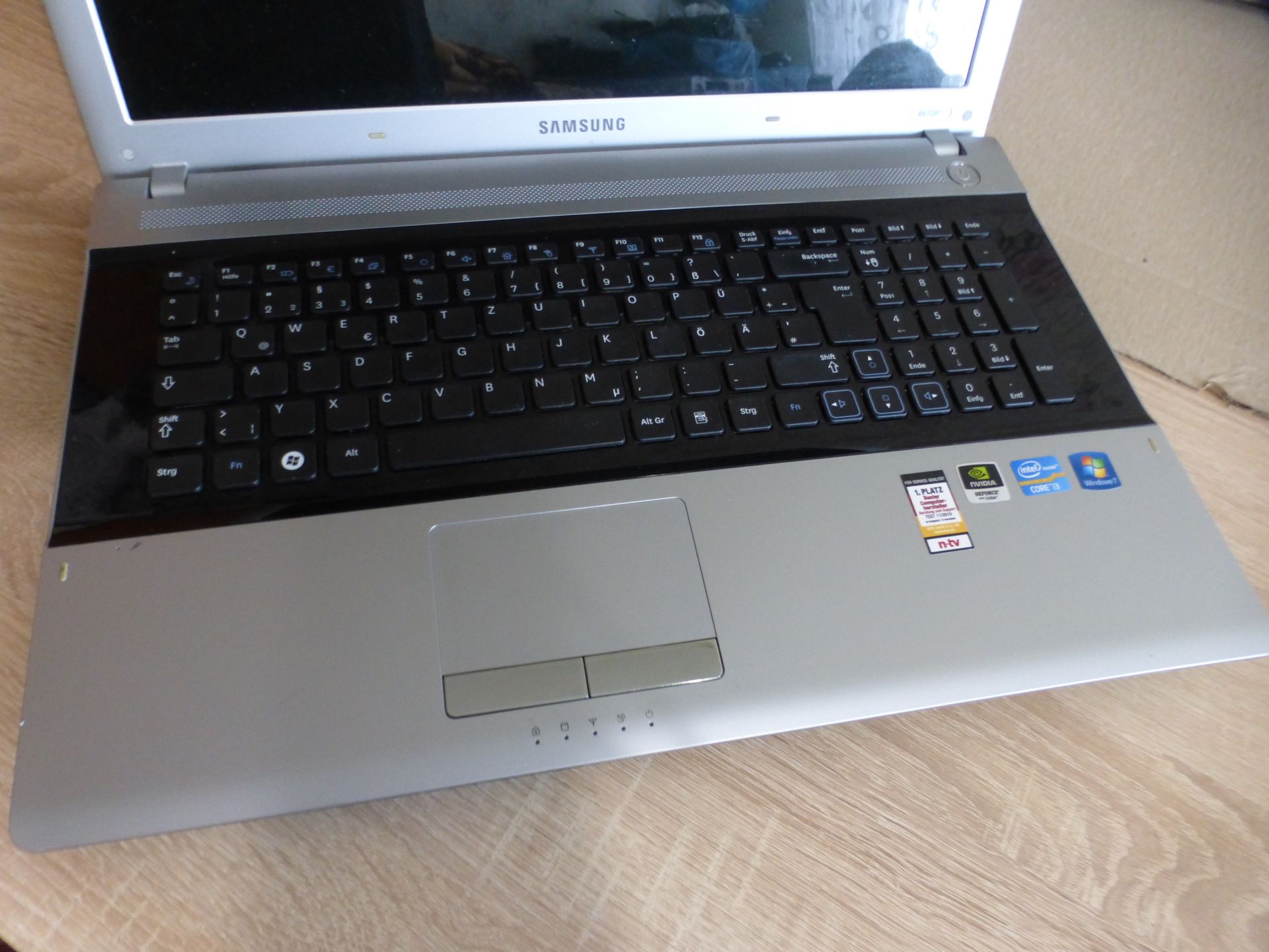 Samsung NP-RV720 17" I3-2310 4гб DDR3 - фото фото фото 1
