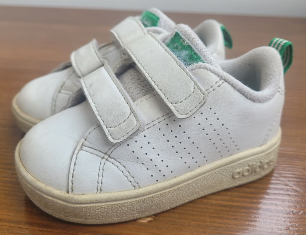 Кросівки дитячі Adidas - фото фото фото 0