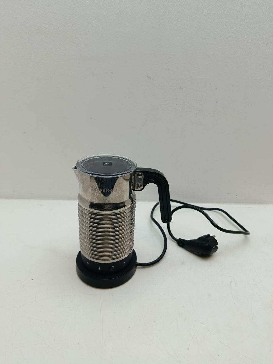 Спінювач молока        (Капучинатор) Nespresso Aeroccino — З ПРУЖИНКОЮ - фото фото фото 0