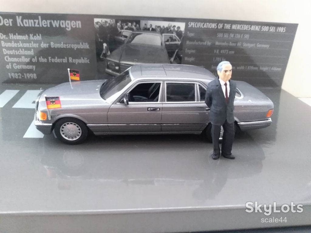Mercedes-Benz 500SEL Helmut Kohl 1985.Minichamps.1/43 - фото фото фото 1