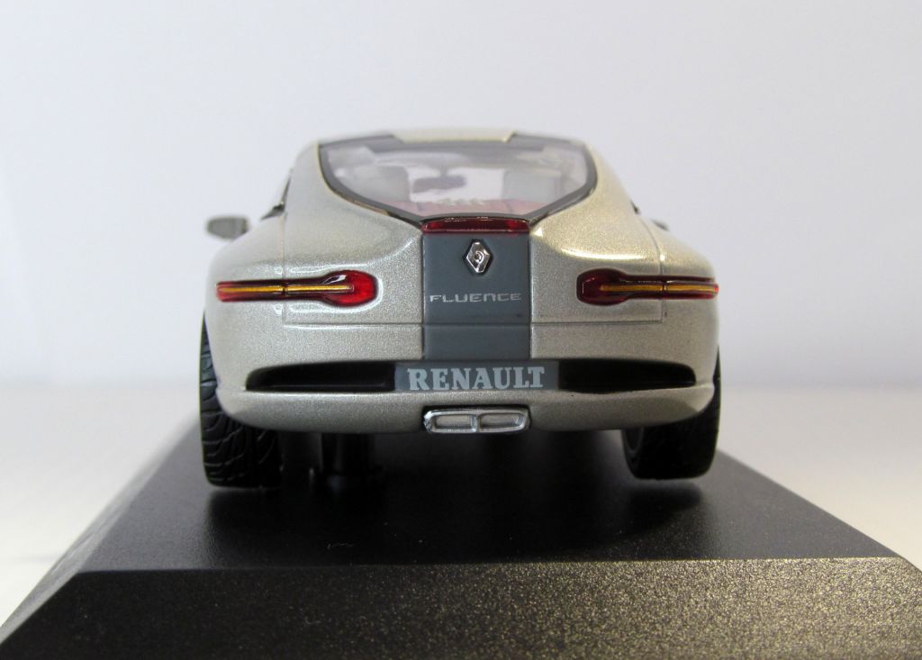 Renault Fluence Concept Car, Norev 1:43 бокс . Рено Флюенс Норев - фото фото фото 5