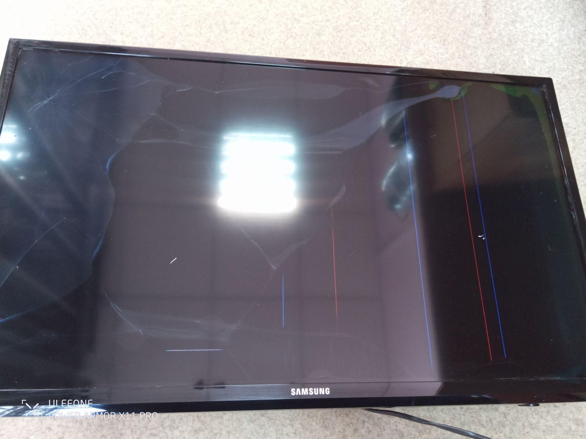 Телевізор Samsung ue32fh4003w бита матриця - фото фото фото 0