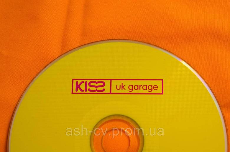 Музичний диск CD. KISS - UK GARAGE - фото фото фото 1