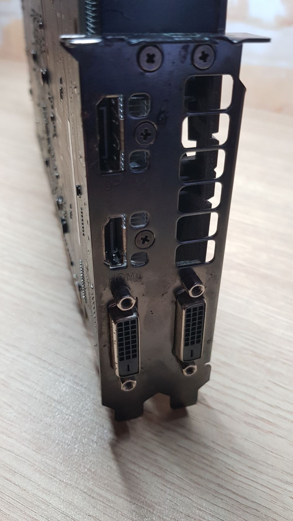 Відеокарта RX 570 ASUS - фото фото фото 2