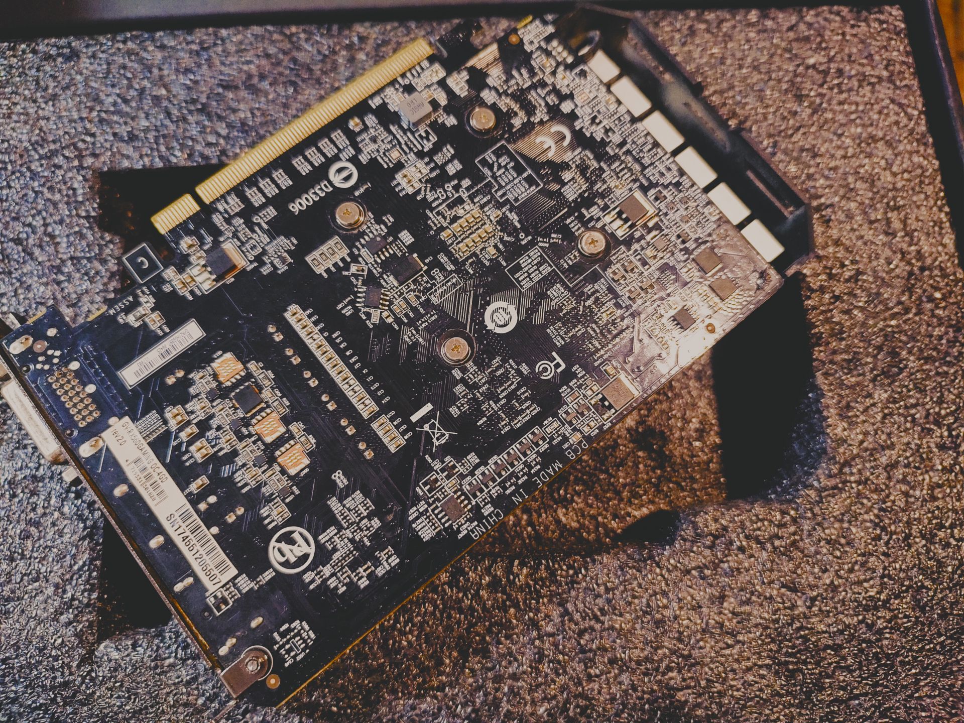 Gigtabyte Radeon RX560 4G - фото фото фото 4