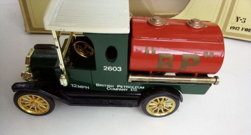 Matchbox Models of Yesteryear Y-3 1912 Ford Model T Tanker [BP]. - фото фото фото 4