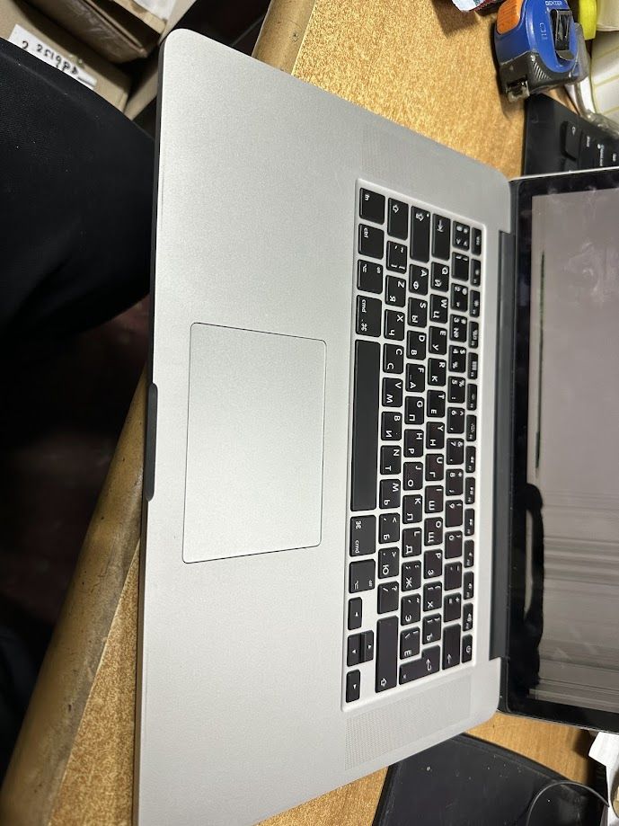 Ноутбук Apple MacBook Pro 15" Retina Mid 2016 № 25121292 - фото фото фото 4