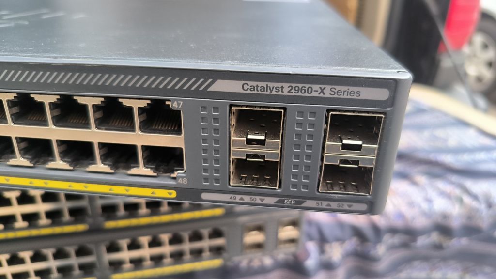 Комутатори Cisco WS-C2960X-48LPS-L POE - фото фото фото 2