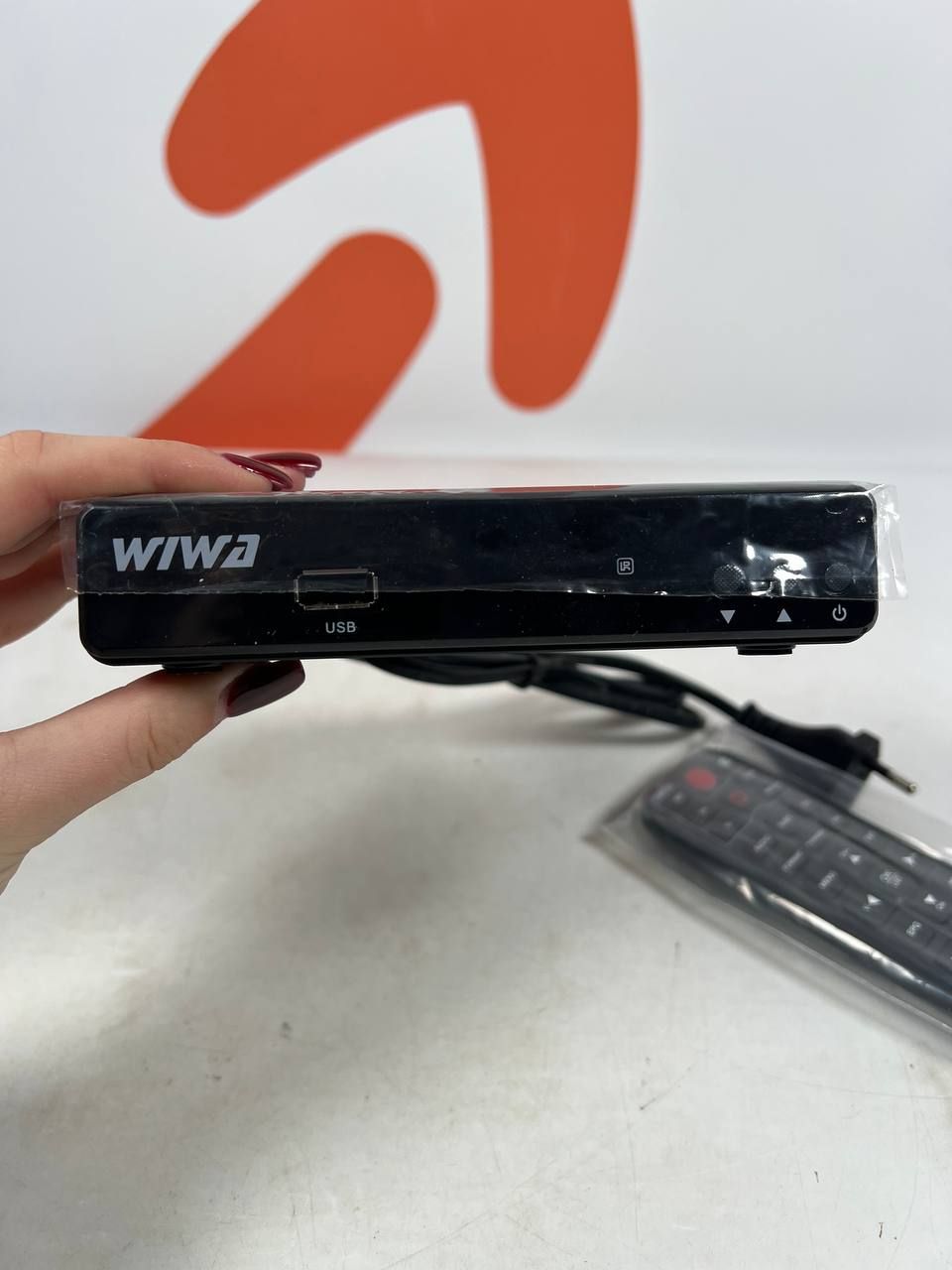 Лот № 15561 Тюнер WIWA H.265 LITE DVB-T/T2 - фото фото фото 2
