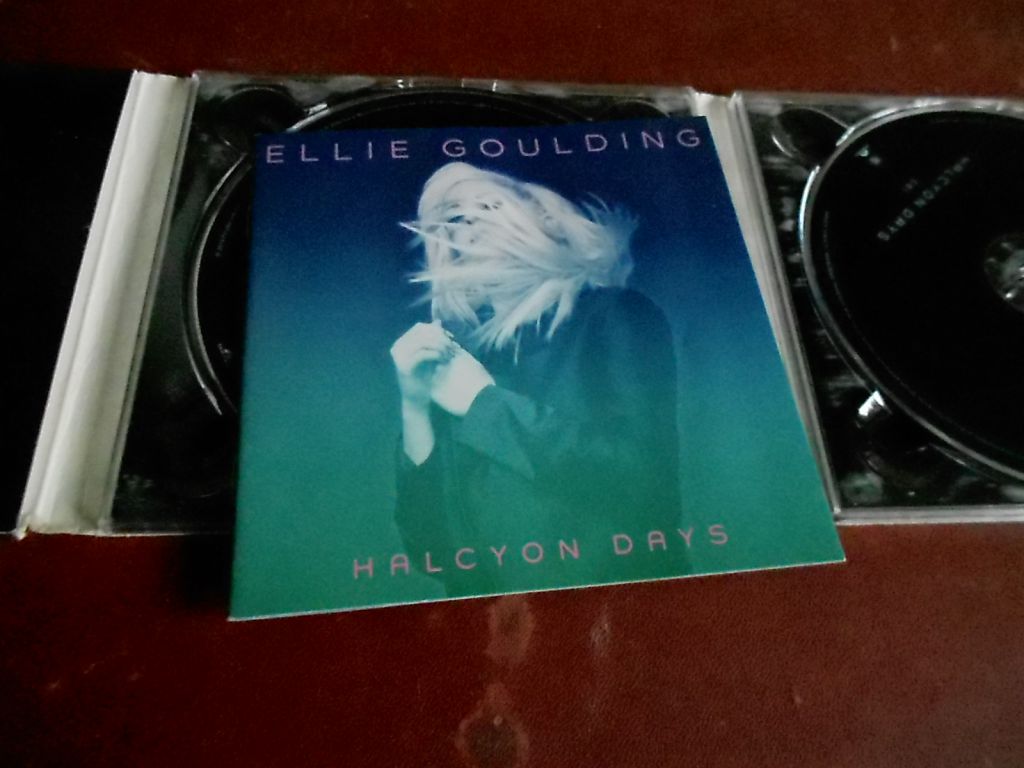 Ellie Goulding Halcyon Days 2CD фирменный б/у - фото фото фото 4