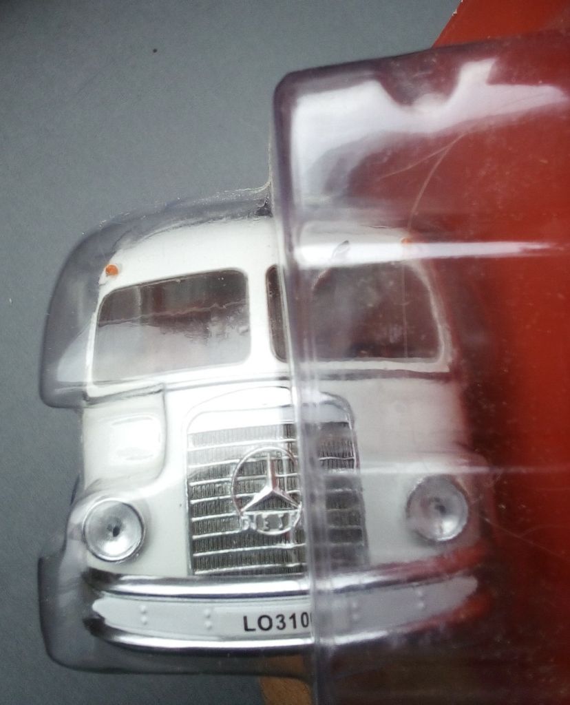 1/43 Mercedes-Benz LO3100 Hachette - фото фото фото 5