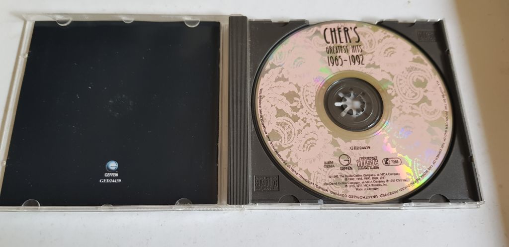 Cher's Greatest Hits 1965 - 1992 CD фірмовий - фото фото фото 2