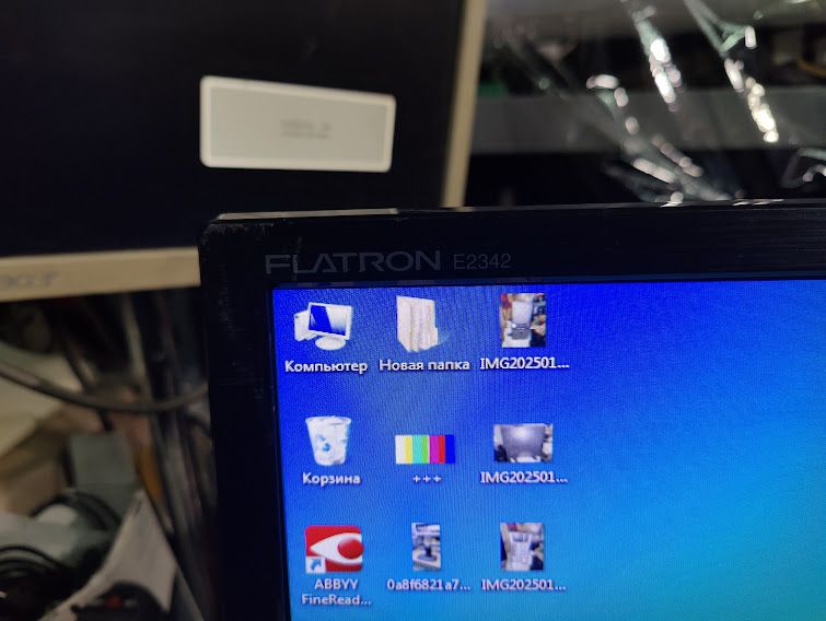 Широкоформатный LED монитор с DVI 23 дюйма LG Flatron E2342T-BN № 25060306 - фото фото фото 1