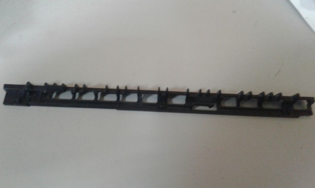 RC2-1076&amp;#92;RC2-1472 Направляющая в узел закрепления HP LJ P1006/P1005/P1505/M1120/M1522 Canon MF4410/4450/4570/4430 - фото фото фото 0