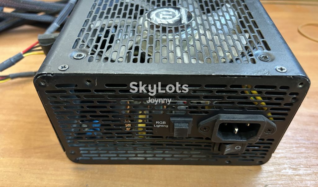 Блок живлення Thermaltake SMART RGB 600W. Стандарт 80+EU. - фото фото фото 2