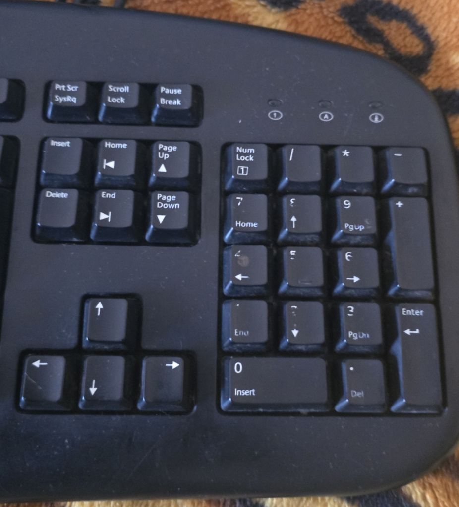 Клавіатура Logitech Y-SU61 з роз'ємом PS/2 - фото фото фото 3