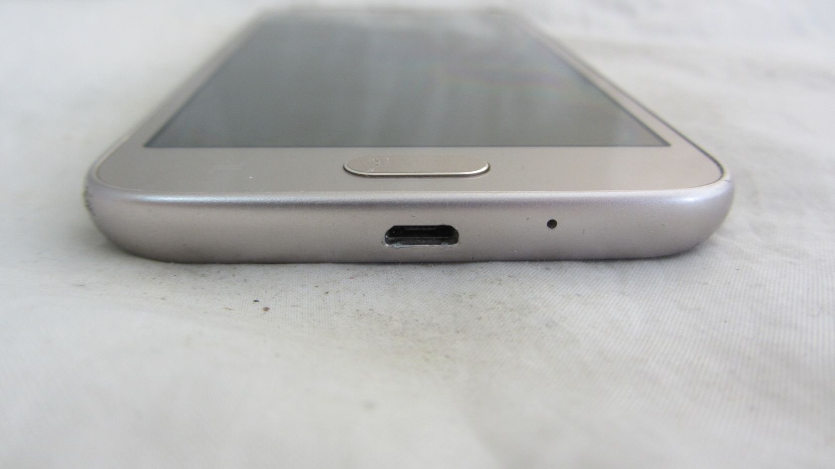 Samsung Galaxy J2 2018  (SM-J250F/DS) Gold - фото фото фото 1