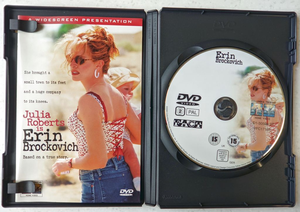 Erin Brockovich  (2000) На английском и немецком. - фото фото фото 1