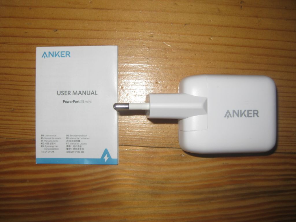 Зарядний пристрій Anker PowerPort III Mini - фото фото фото 1