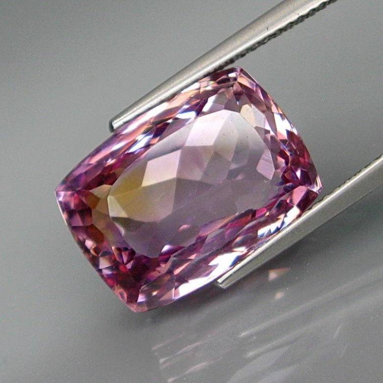Аметрин  14.34Ct.  16.1 X 11.7 X 10 mm - фото фото фото 0
