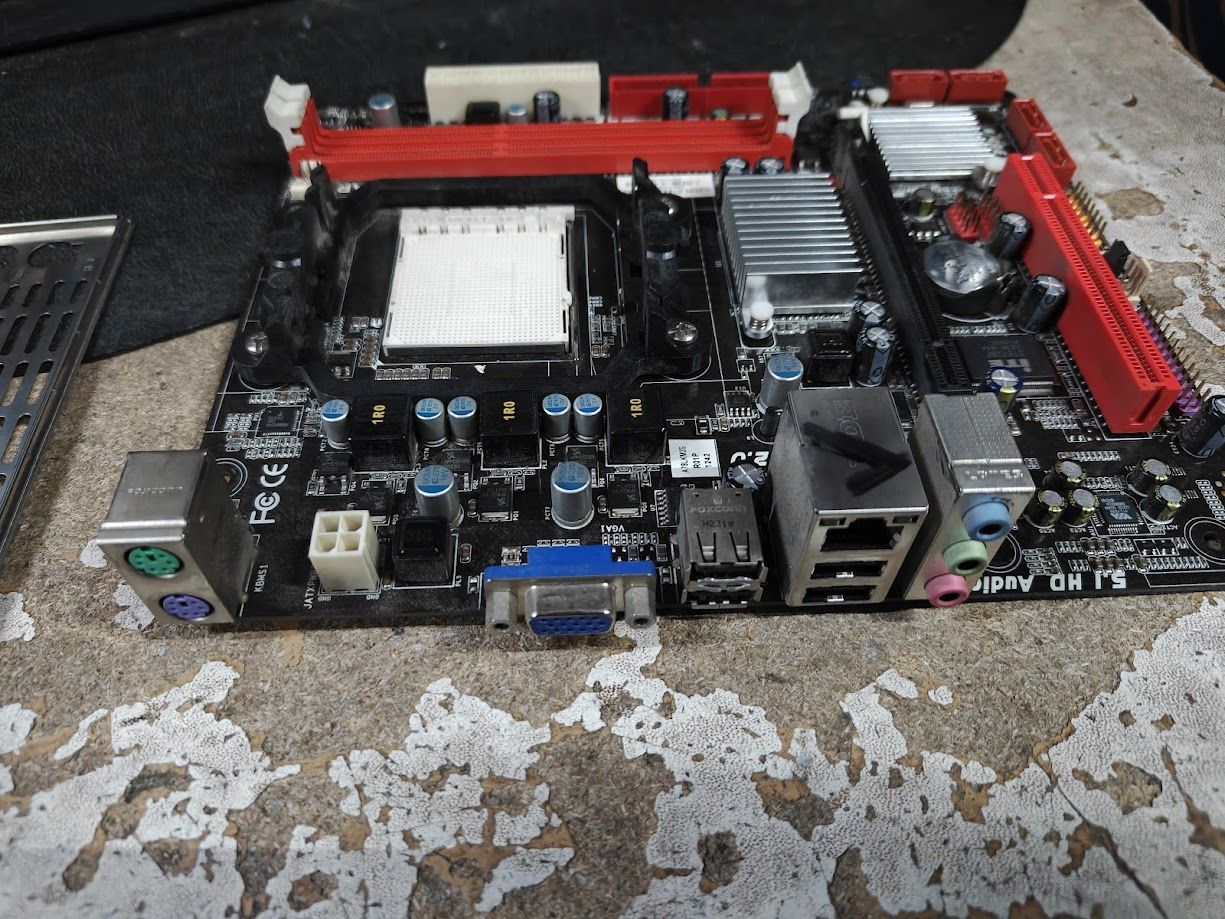 Мат. плата Biostar A780L3C sAM3, AMD 760G, PCI-Ex16 MicroATX 2DDR3 № 261102120 - фото фото фото 2