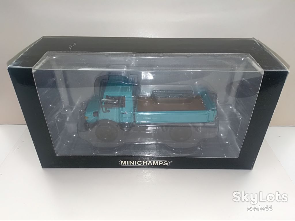 Mercedes-Benz Unimog 1300L.Minichamps.1/43 - фото фото фото 0