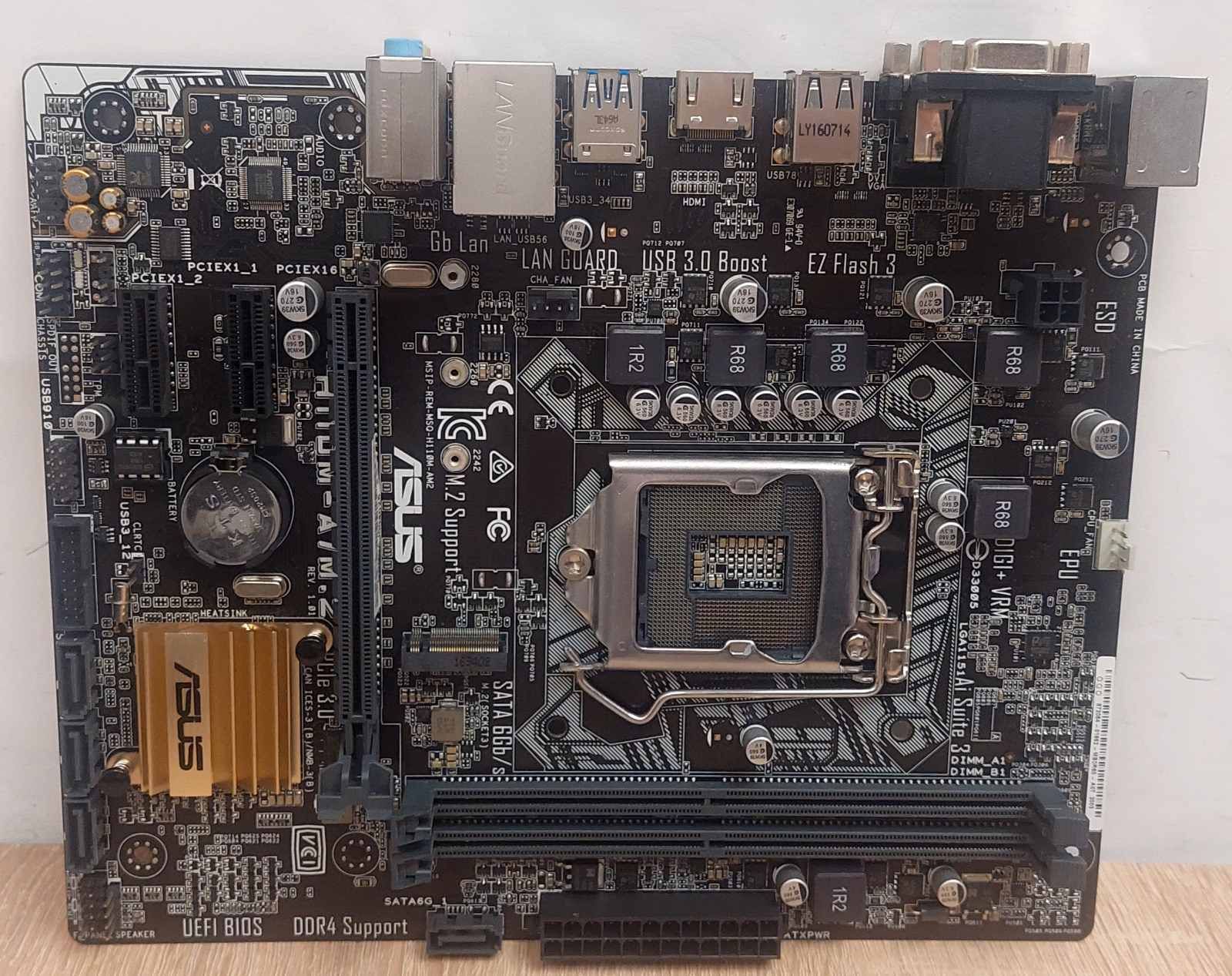 Материнська плата Asus H110M-A/M.2  / Socket 1151 / MicroATX /  2 x DDR4 / б/в - фото фото фото 1