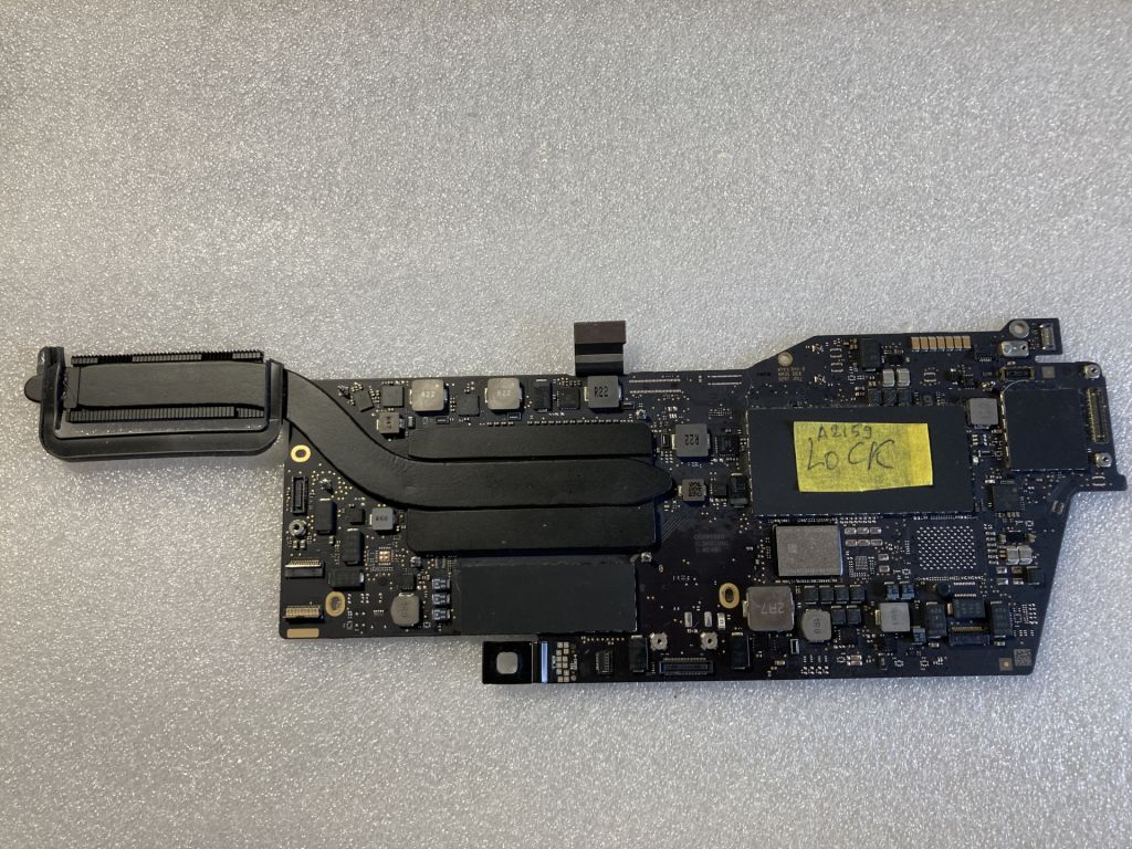 материнська плата Macbook A2159 2019р.  залочена - фото фото фото 0
