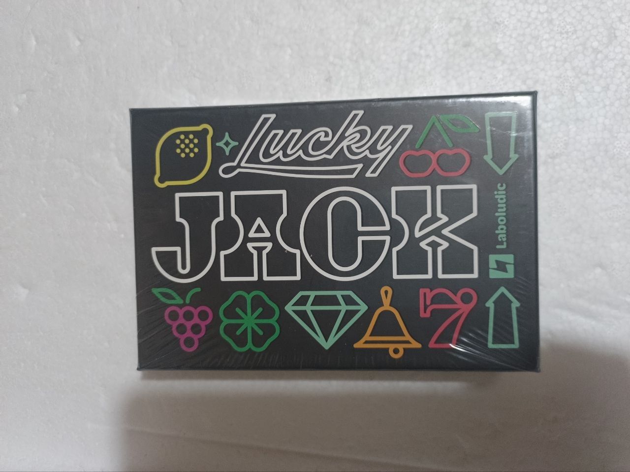 Настільна карткова гра Lucky Jack                              (Лаки Джек). Амазон - фото фото фото 0