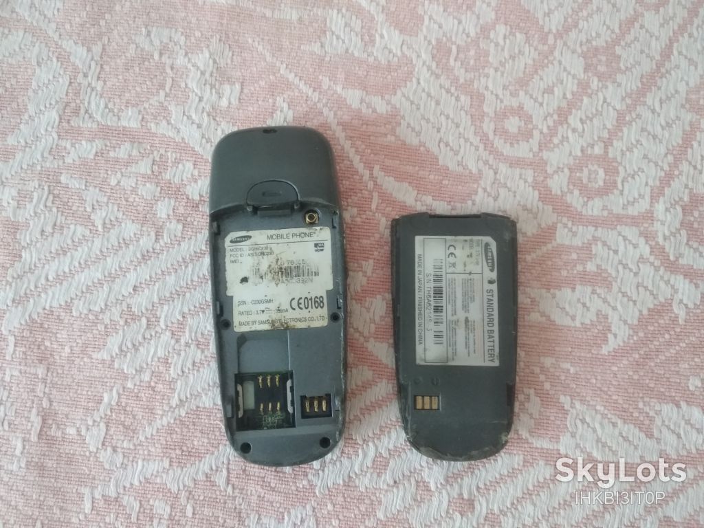 Мобильный телефон Samsung SGH C230 - фото фото фото 2