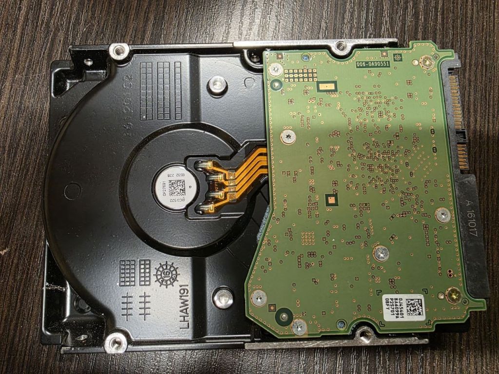 8000Gb 8Tb 3,5 SAS 12Gb HGST 0F27358 жорсткий диск   (7016-1) - фото фото фото 3