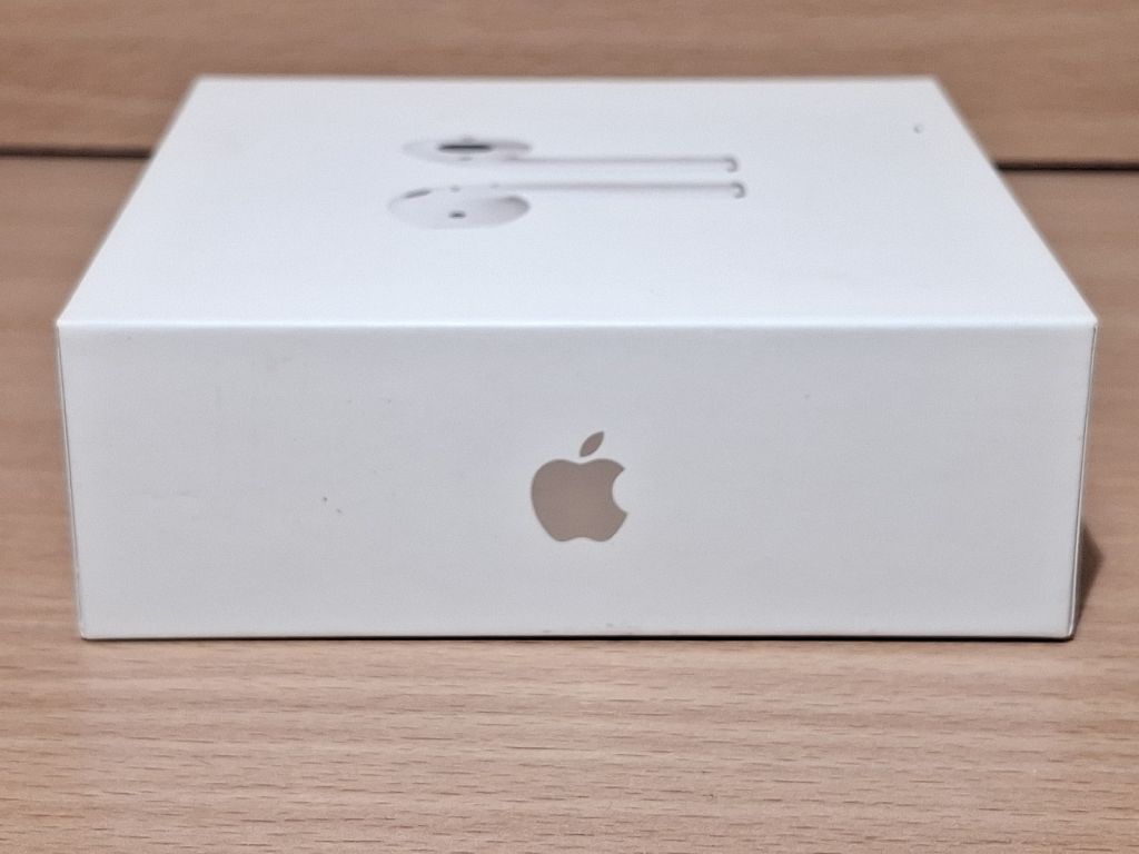Коробка для наушников Apple AirPods  (#04) MRXJ2AM/A - фото фото фото 2
