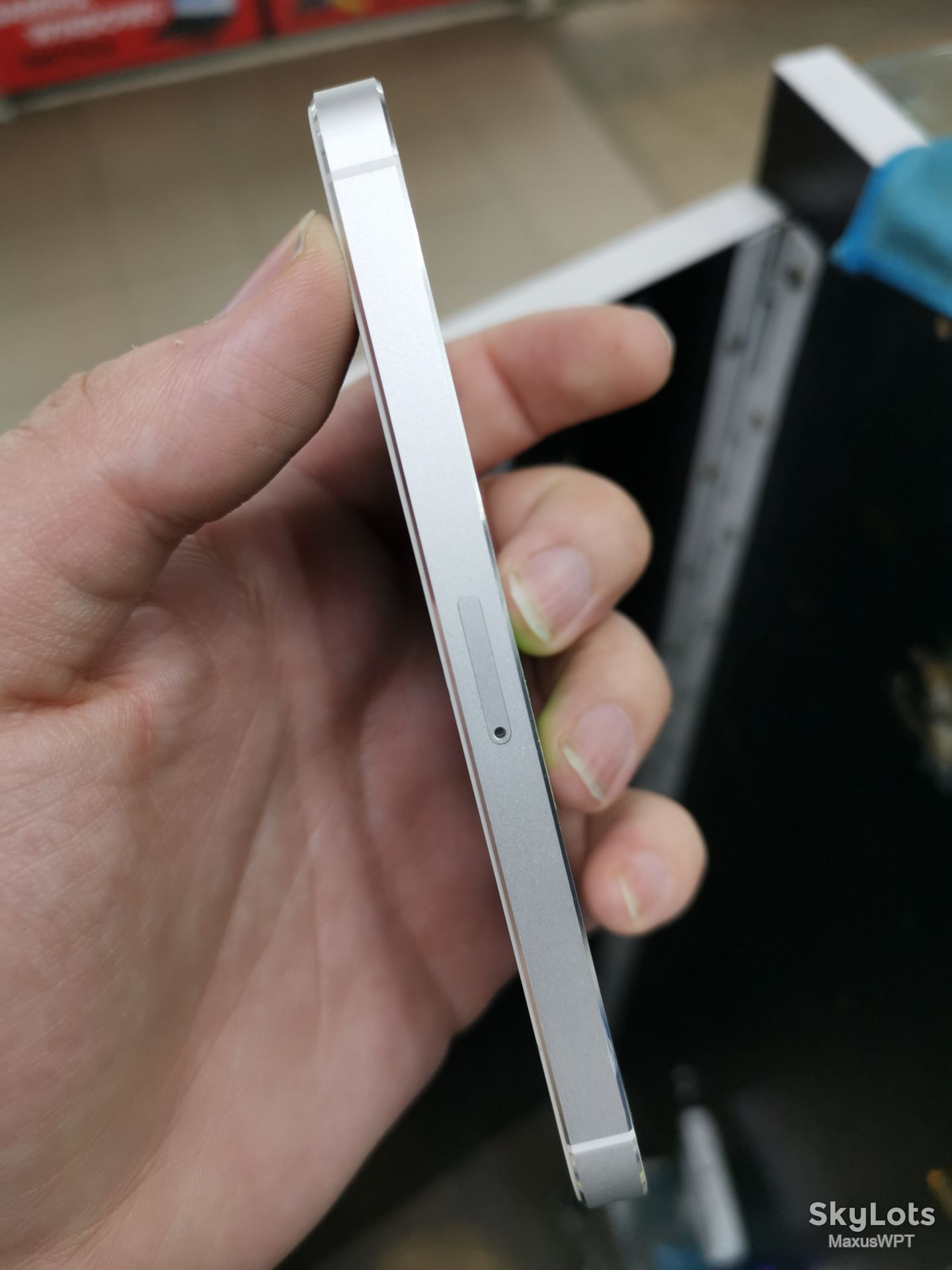 #1691 Sklad iphone 5s silver green stick - фото фото фото 1