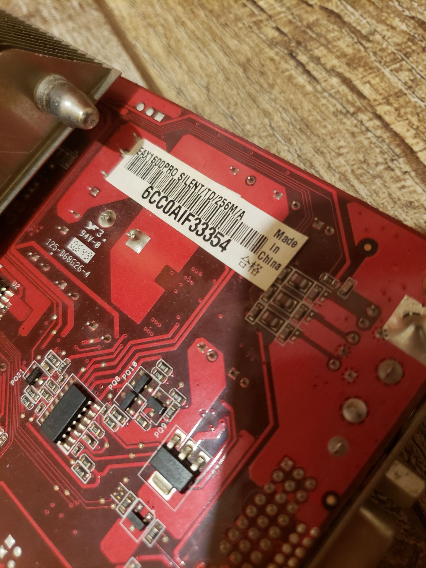 Видеокарта  ASUS EAX 1600 pro - фото фото фото 3