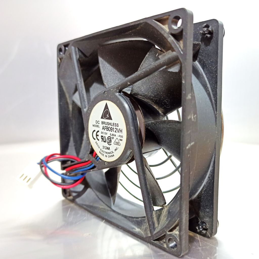 Б/В  Вентилятор 90*90*25  Delta Electronics model: AFB0912VH-F00 12V, 060A  3pin  код. Кул100 - фото фото фото 1