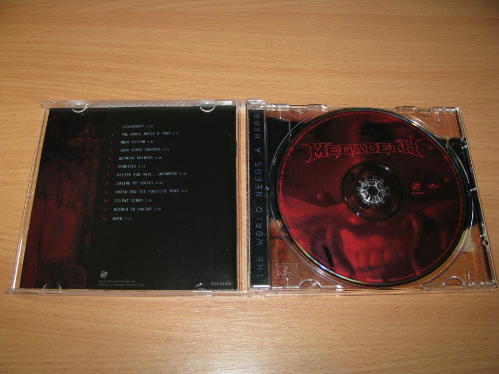 MEGADETH - The World Needs A Hero  (2001 Sanctuary ,CLUB,USA) - фото фото фото 1