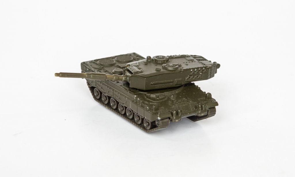 1:110 Tank Leopard 2A4 1985-92, Siku #0870 - фото фото фото 4