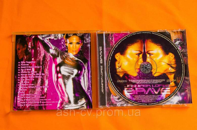 Музичний диск CD. JENNIFER LOPEZ - Brave - фото фото фото 2