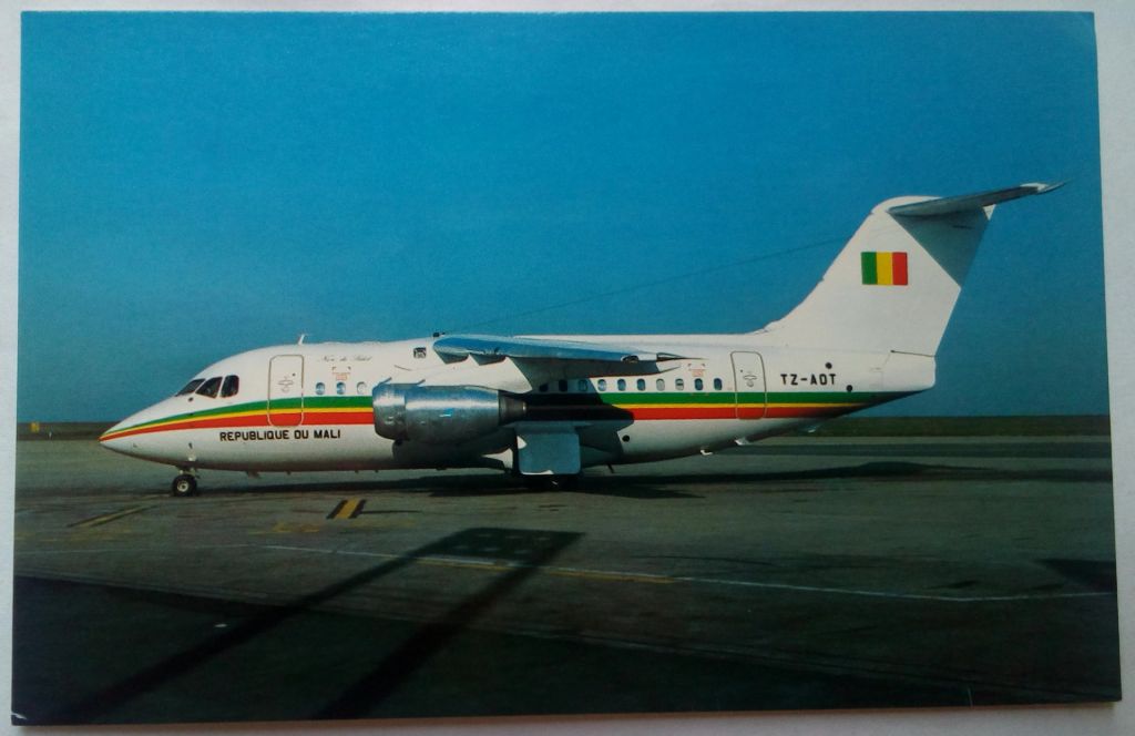Открытка Самолет BAe 146-200 TZ-ADT Republic of Mali  (Switzerland) - фото фото фото 0
