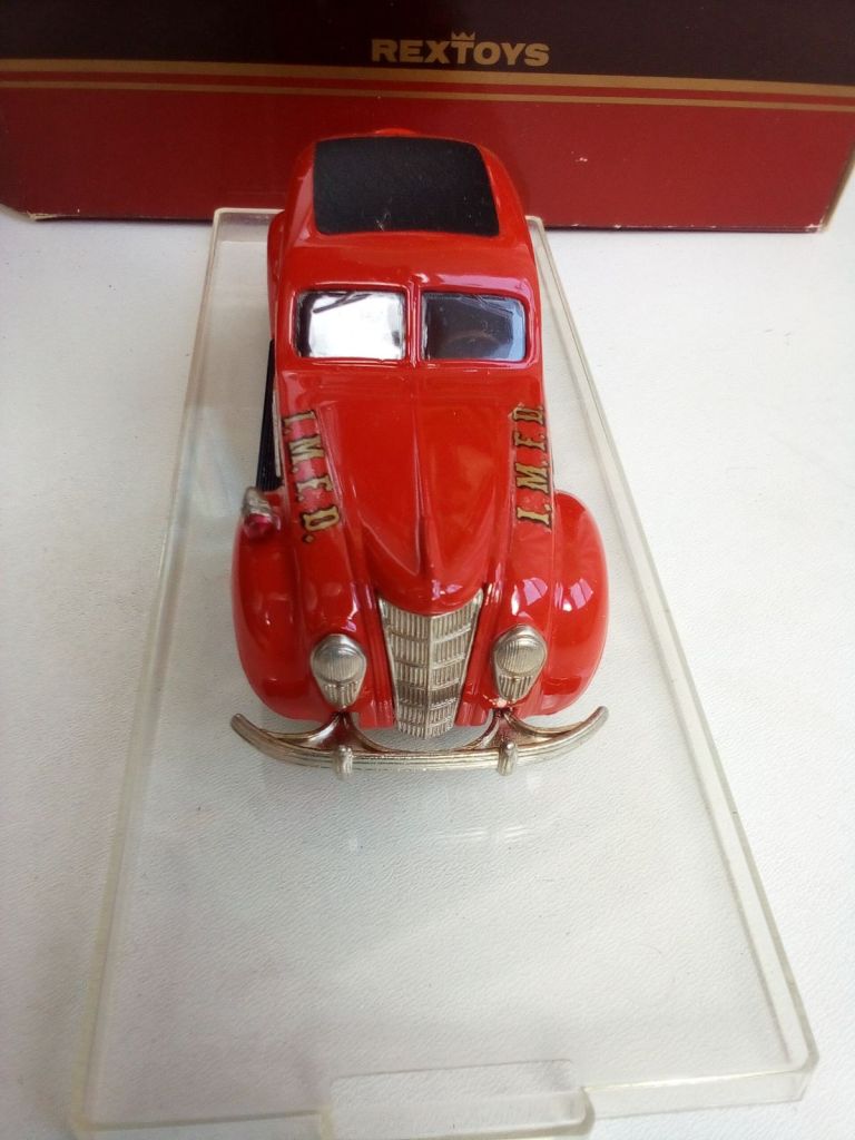 1:43 Rextoys 1935 CHRYSLER AIRFLOW FIRE BRIGADE - фото фото фото 6