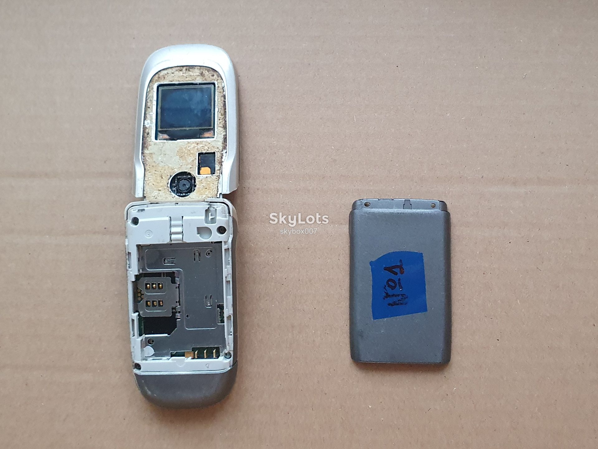 Телефон Nokia 2760 RM-258 на запчастини    (№1) - фото фото фото 1