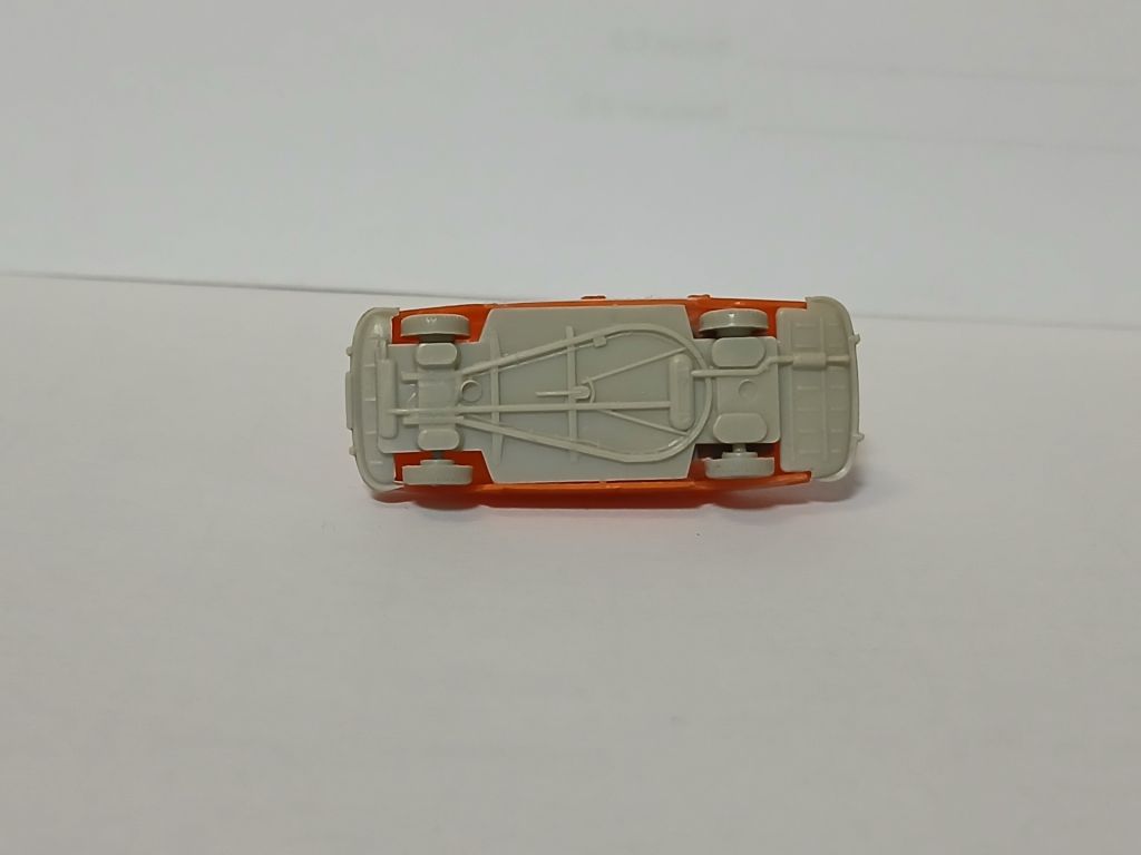 Автомобіль WARTBURG 353. ESPEWE/PERMOT 1:87 H0  (71037). - фото фото фото 4