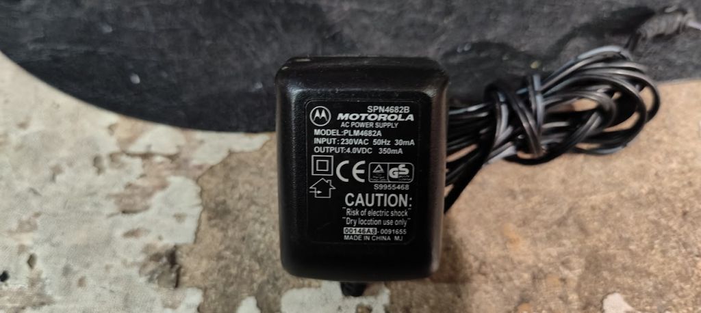 Блок питания БП Motorola PLM4682A 4V 350mA № 241406103 - фото фото фото 1