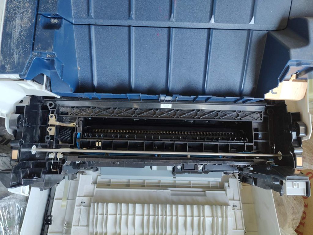 Цветной лазерный принтер Xerox Phaser 7100 № 23030508 - фото фото фото 6