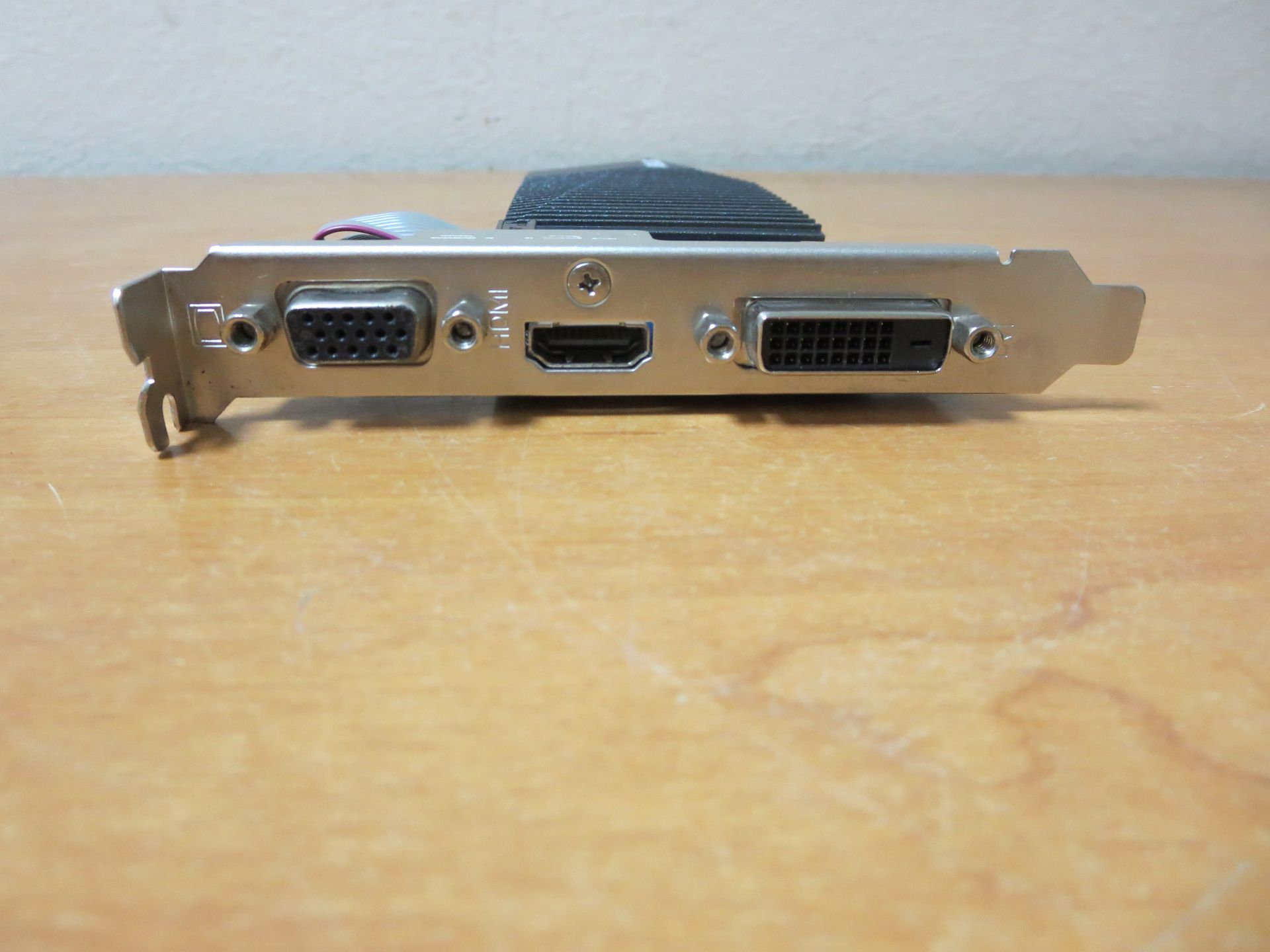 Видeокарта Asus GT710 1Gb - фото фото фото 1